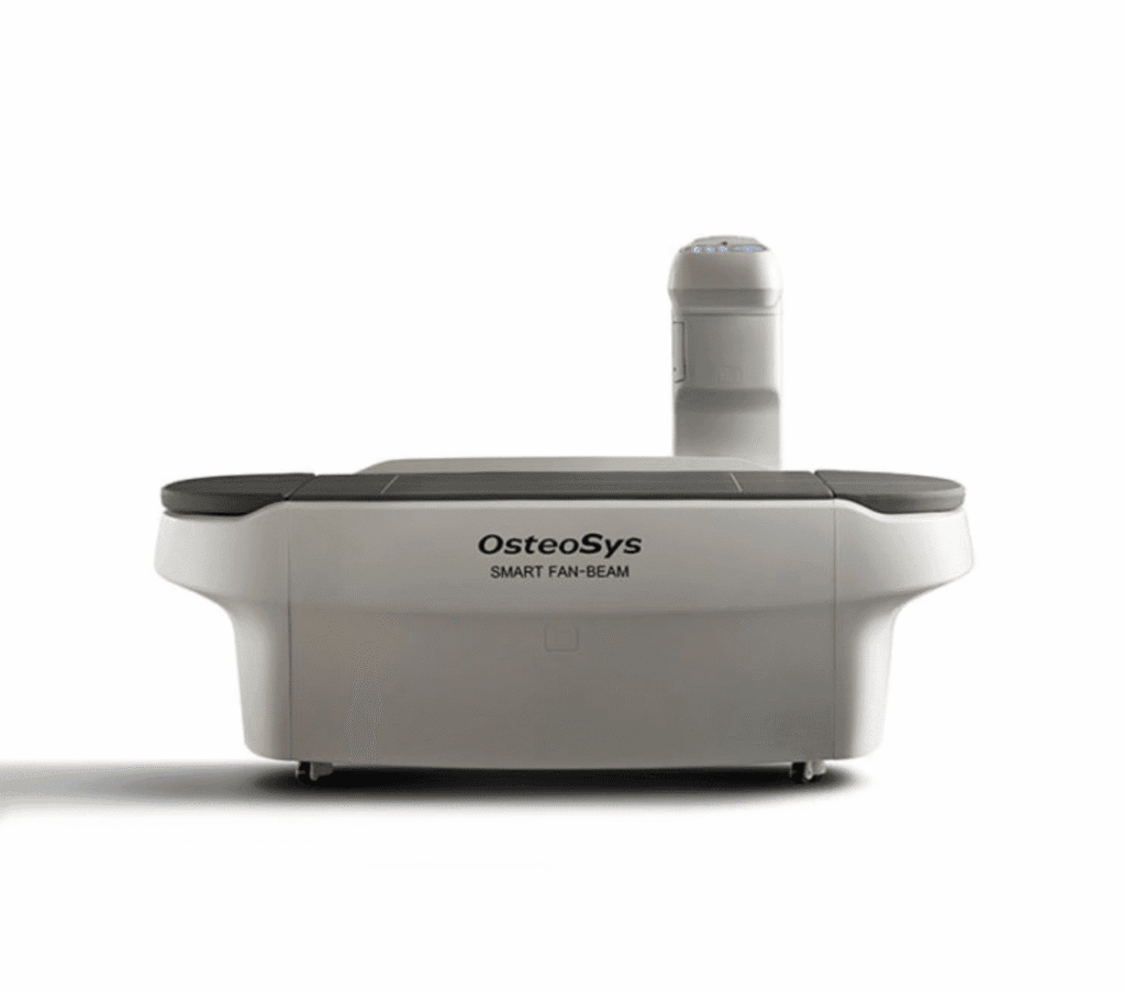 Densytometr OsteoSys Smart Fan Beam w ujęciu z boku